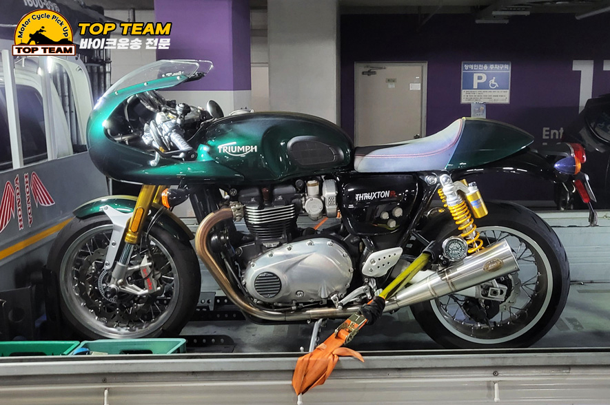 트라이엄프_05