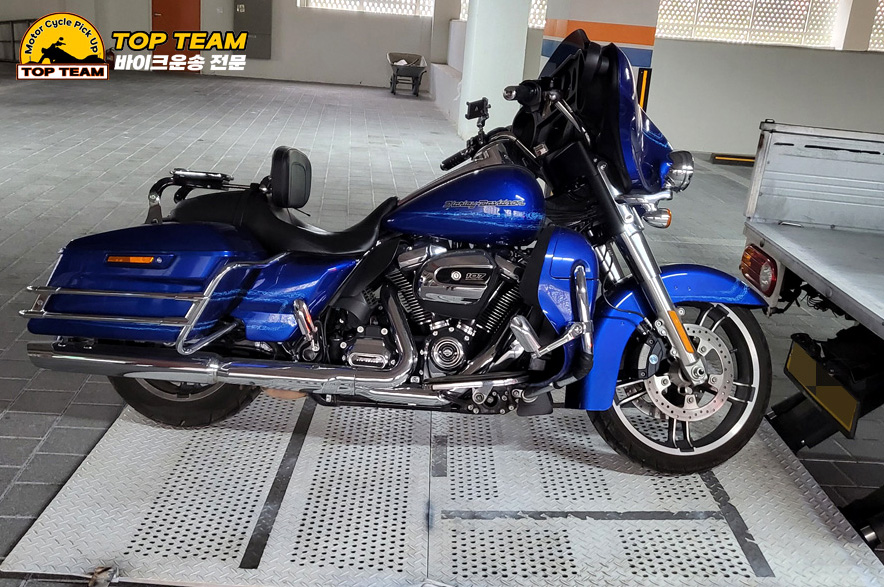 할리 스트리트 글라이드 시동 불량? 2.4m 대형 리프트로 하남 서비스센터 오토바이 용달 입고 완료!