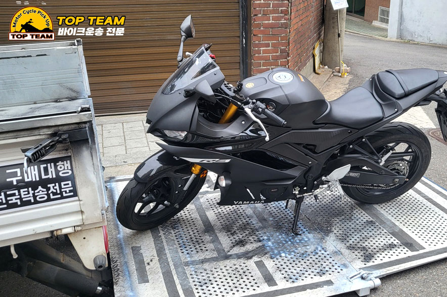 YZF-R3_2