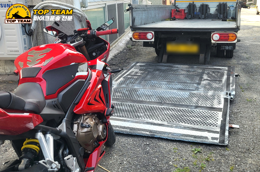 CBR650r_2
